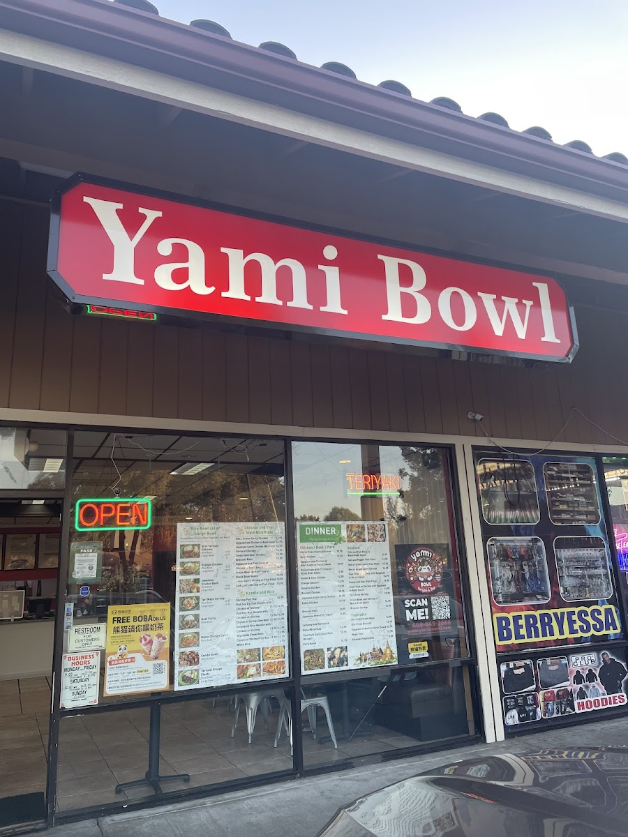 Yami Bowl ( Teriyaki Bowl And Thai Food )